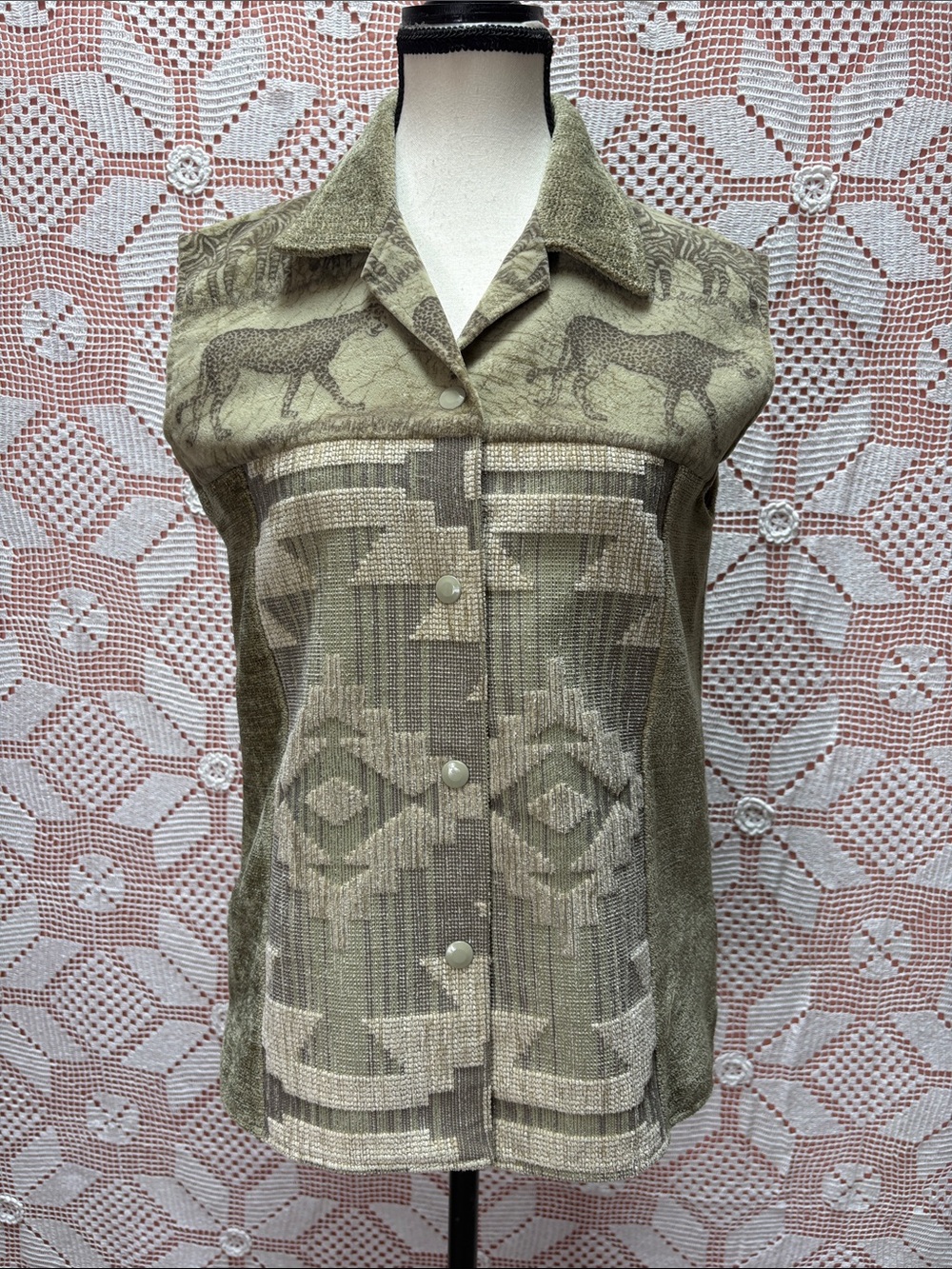 Vintage Villa Factory safari tapestry vest Sz M